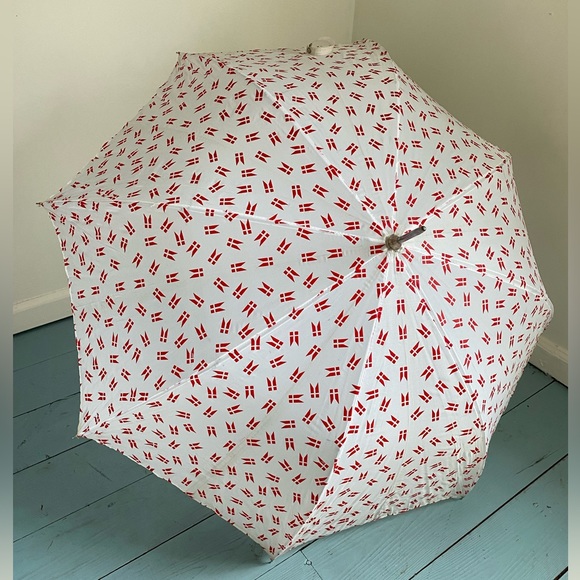 Vintage Accessories Vintage Red White Push Button Umbrella Poshmark